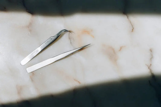 7 Essential Tools Every Lash Business Owner Needs