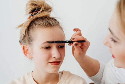 8 Expert Microblading Techniques to Perfect Your Brow Game